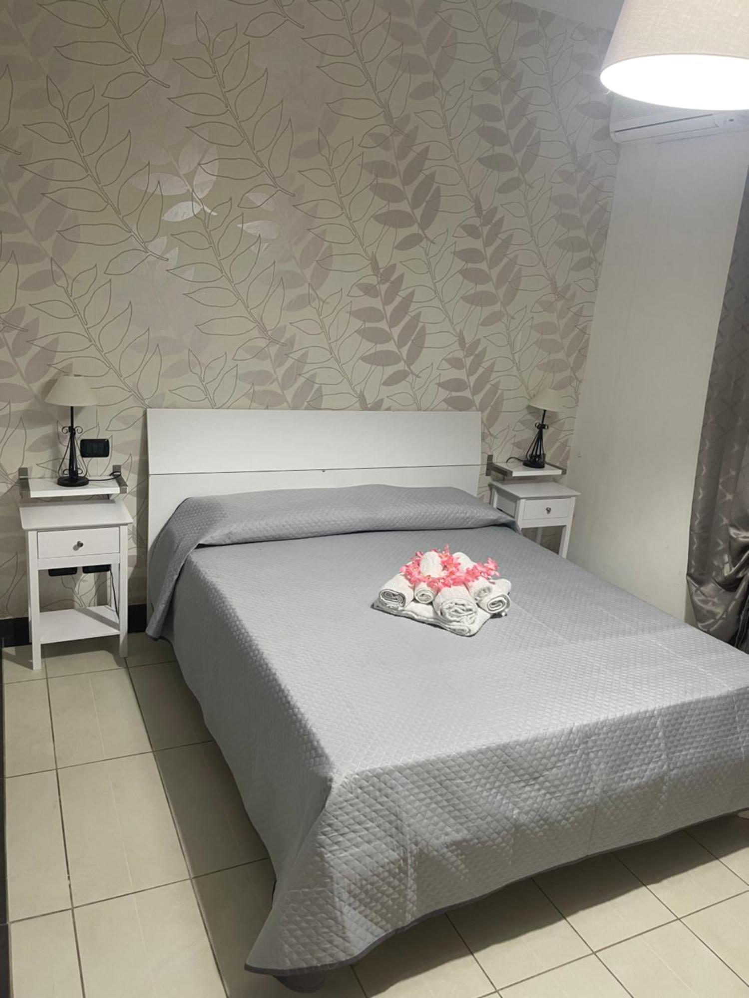 B&B Villa Anna Сибари Екстериор снимка